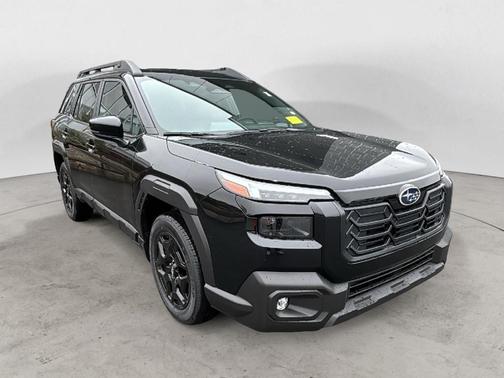 Crystal Black Silica 2026 Subaru Outback Limited