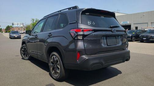 Magnetite Gray Metallic 2026 Subaru Forester Premium