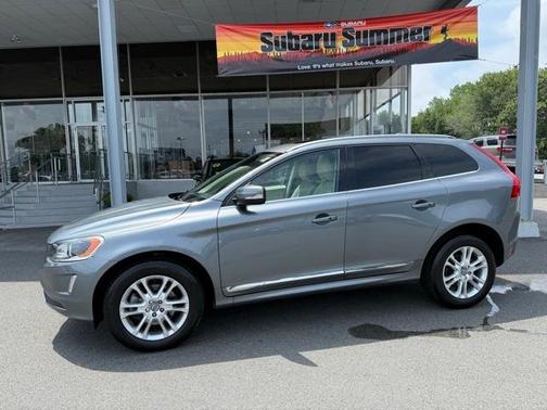2016 Volvo XC60 T5 Platinum