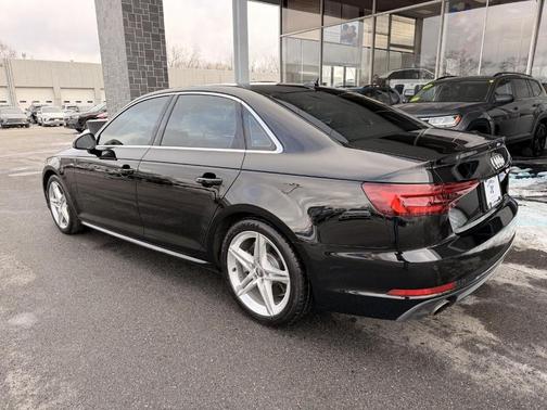 2018 Audi A4 2.0T Premium Plus