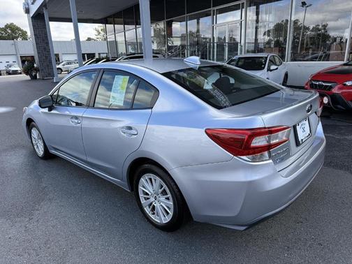2018 Subaru Impreza 2.0i Premium