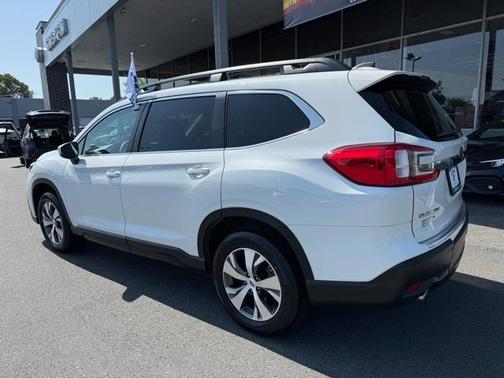 2024 Subaru Ascent Premium