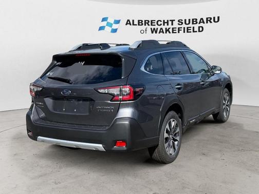 2025 Subaru Outback Touring XT