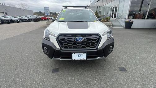 Crystal White Pearl 2025 Subaru Forester Wilderness