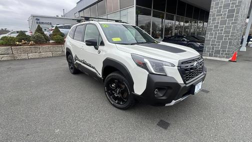 Crystal White Pearl 2025 Subaru Forester Wilderness
