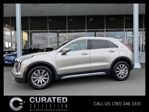 2022 Cadillac XT4 Premium Luxury