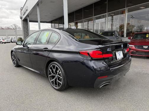 2021 BMW 530 i xDrive