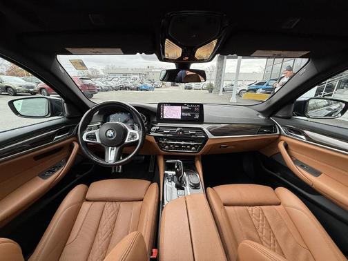 2021 BMW 530 i xDrive