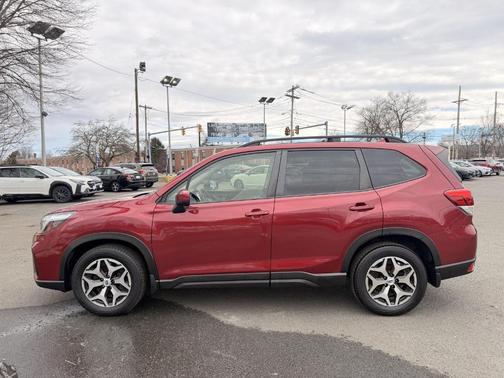 2021 Subaru Forester Premium