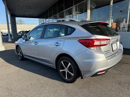 2019 Subaru Impreza 2.0i Premium