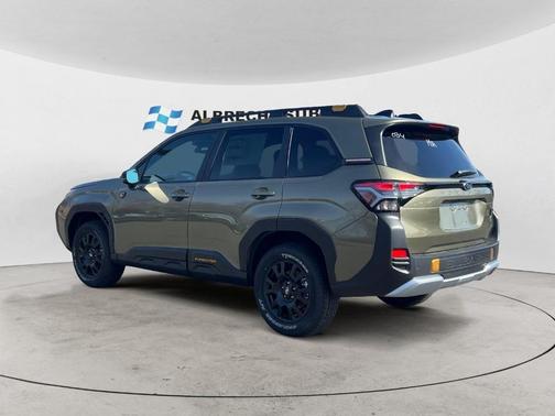 Autumn Green Metallic 2026 Subaru Forester Limited
