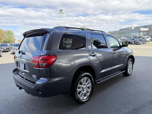 2017 Toyota Sequoia Platinum