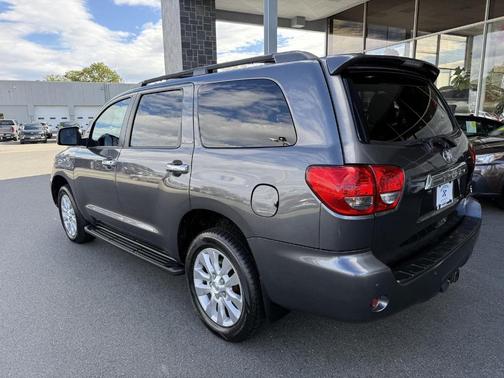 2017 Toyota Sequoia Platinum