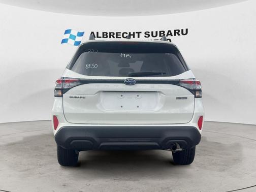 2025 Subaru Forester Hybrid Premium