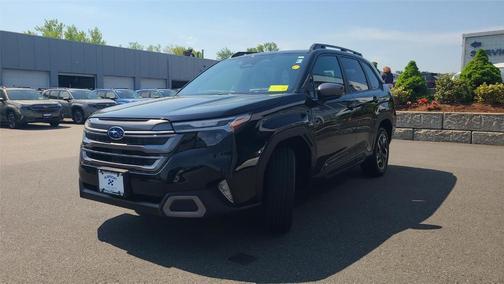 Crystal Black Silica 2025 Subaru Forester Hybrid Limited