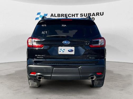 2026 Subaru Ascent Onyx Edition Touring