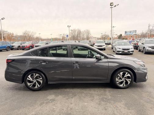 2025 Subaru Legacy Premium