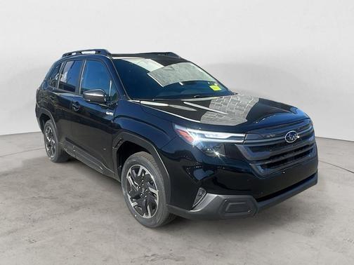 Crystal Black Silica 2026 Subaru Forester Limited