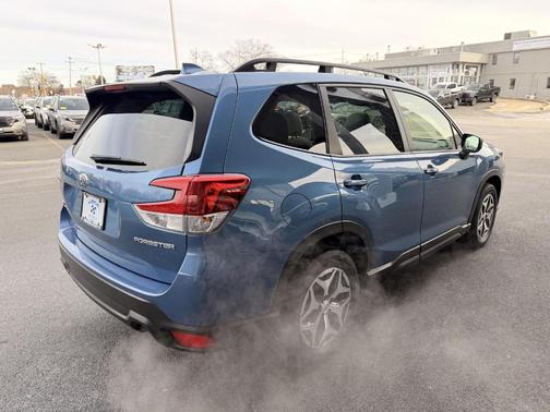 2023 Subaru Forester 2.5i Premium