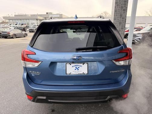 2023 Subaru Forester 2.5i Premium