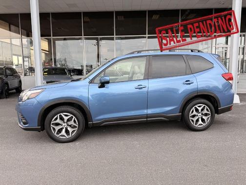 2023 Subaru Forester 2.5i Premium