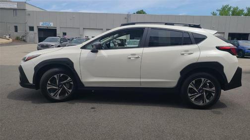 Crystal White Pearl 2025 Subaru Crosstrek Premium
