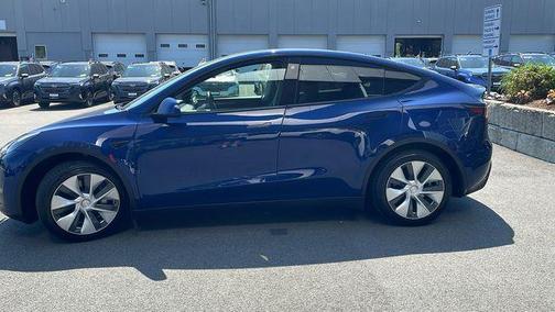 Blue 2023 Tesla Model Y Long Range