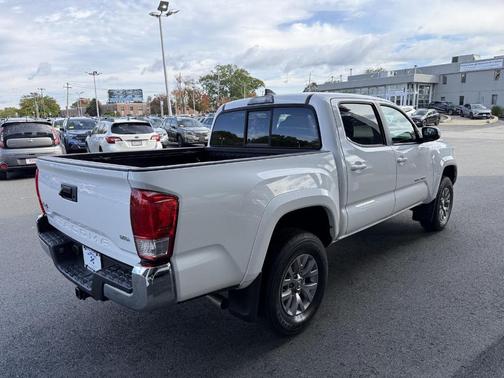 2017 Toyota Tacoma SR5