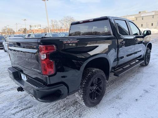 2024 Chevrolet Silverado 1500 Custom Trail Boss