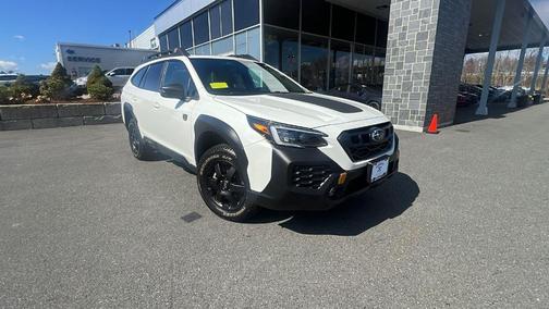 Crystal White Pearl 2025 Subaru Outback Wilderness