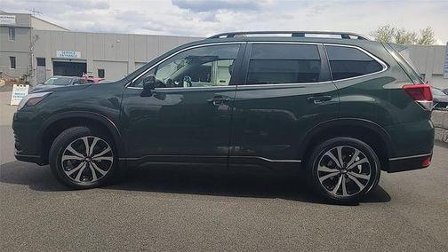 Cascade Green Silica 2024 Subaru Forester Limited