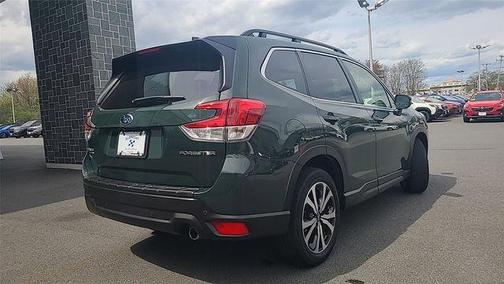 Cascade Green Silica 2024 Subaru Forester Limited