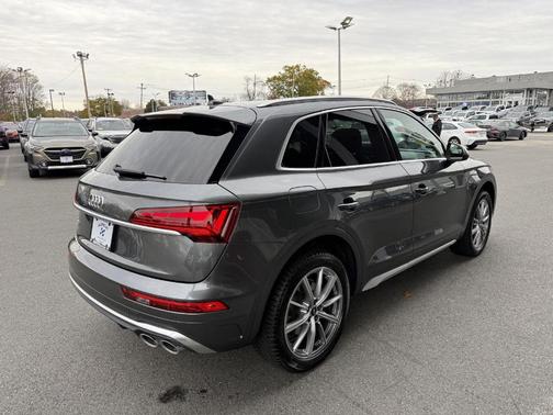 2022 Audi SQ5 3.0T Premium Plus