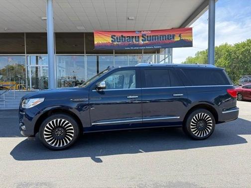 2019 Lincoln Navigator L Black Label