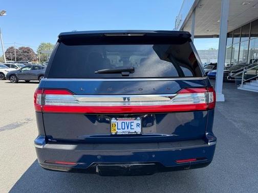 2019 Lincoln Navigator L Black Label