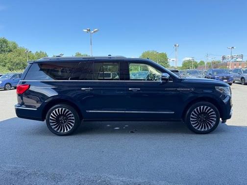 2019 Lincoln Navigator L Black Label