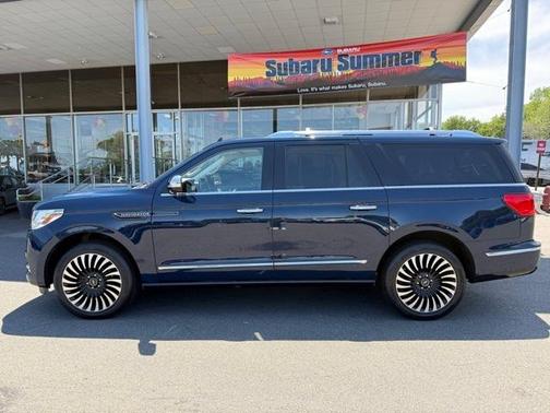 2019 Lincoln Navigator L Black Label