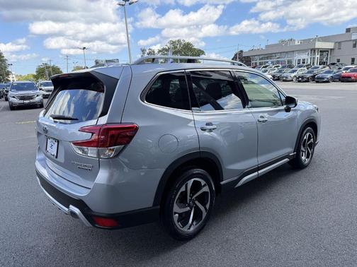 2022 Subaru Forester Touring