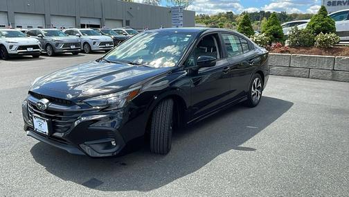 Crystal Black Silica 2025 Subaru Legacy Premium