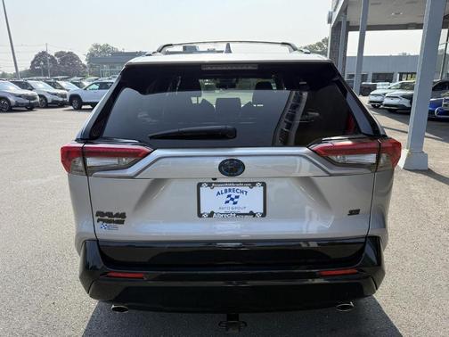 2021 Toyota RAV4 Prime SE