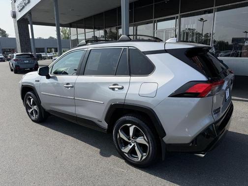 2021 Toyota RAV4 Prime SE