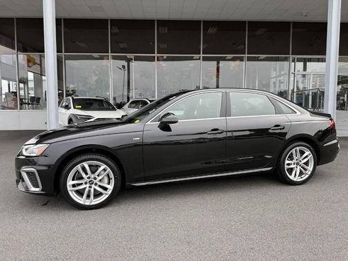2021 Audi A4 45 S line Premium Plus