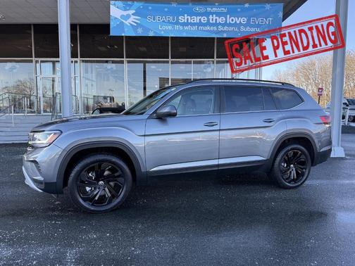 2022 Volkswagen Atlas 3.6L SE w/Technology