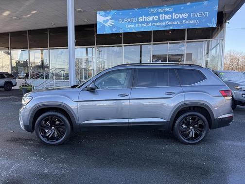 2022 Volkswagen Atlas 3.6L SE w/Technology