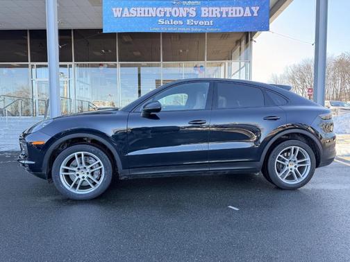 2023 Porsche Cayenne 