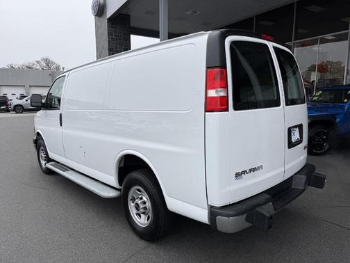 2024 GMC Savana 2500 Work Van