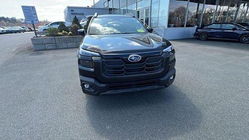 Crystal Black Silica 2026 Subaru Outback Limited