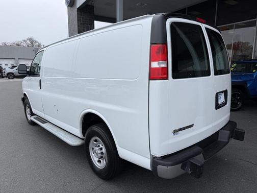 2024 Chevrolet Express 2500 Work Van