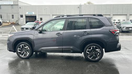Magnetite Gray Metallic 2025 Subaru Forester Hybrid Limited