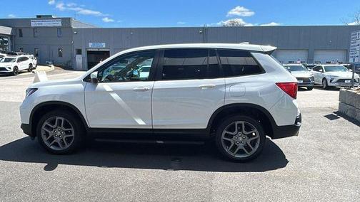 Platinum White Pearl 2022 Honda Passport EX-L